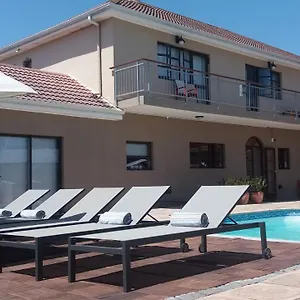 La Roche 2* Cape Town